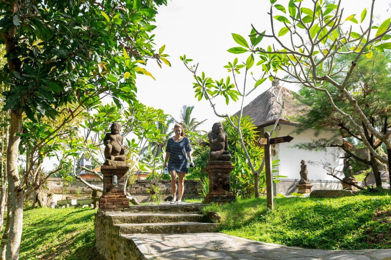 Ubud Sari Health Resort Exterior foto